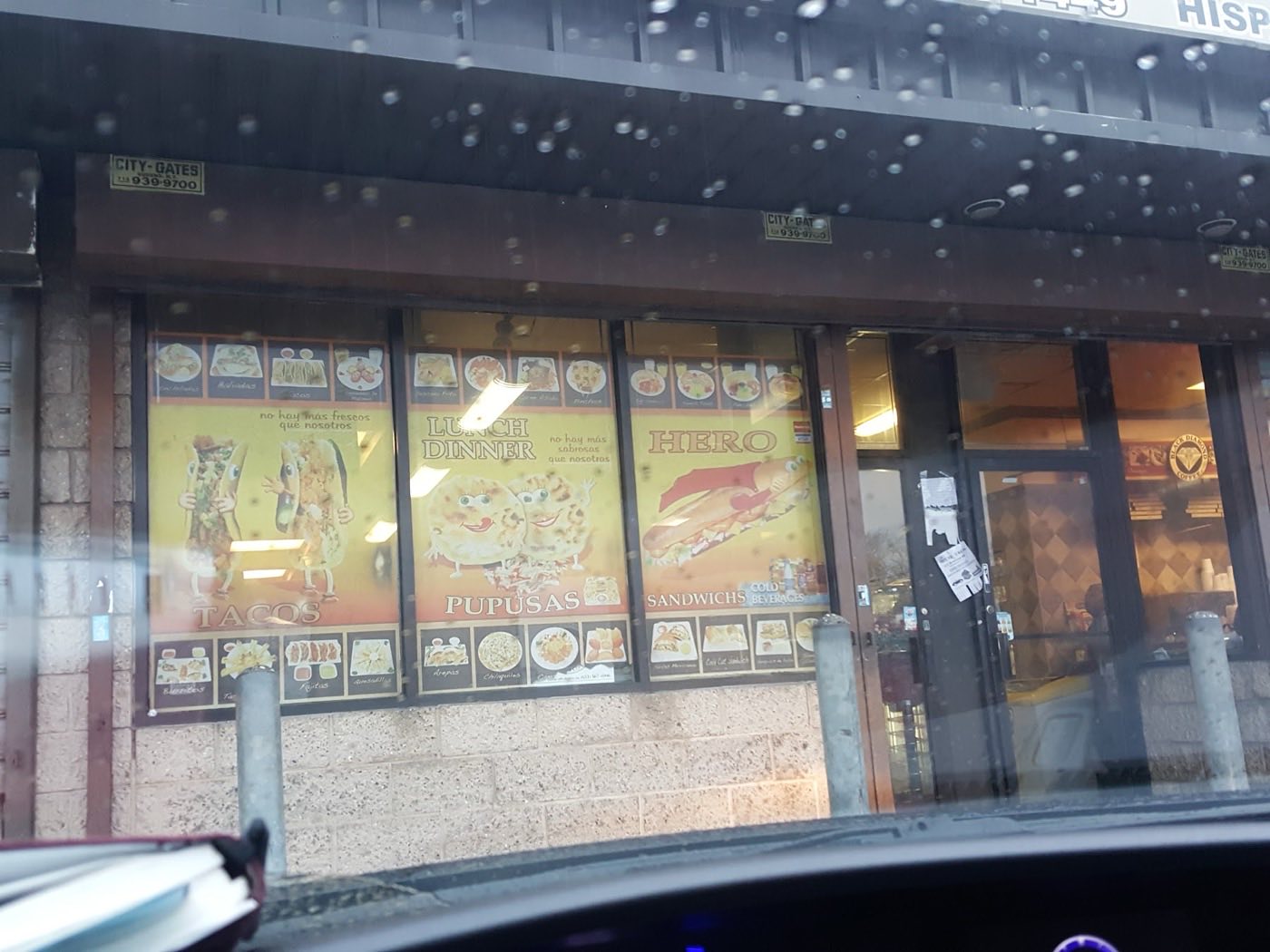 La Excelencia Bakery & Deli in Bay Shore, New York