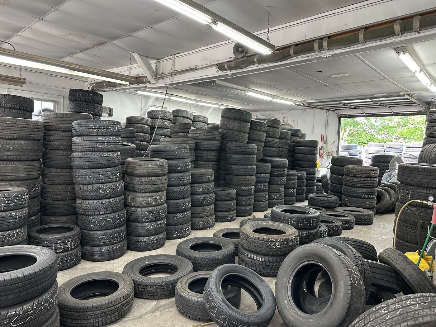 RC Tire shop and Flat-fix in Bay Shore, New York